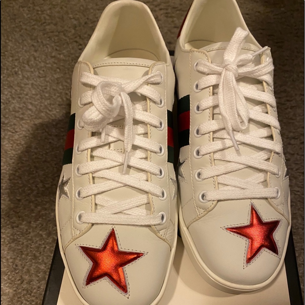 Gucci star sneakers